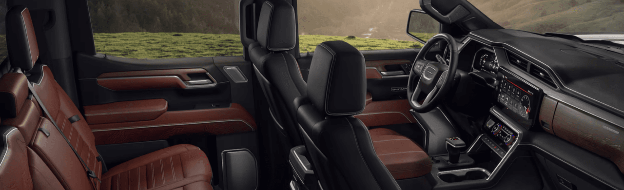 2026 GMC Sierra 1500 vs F‑150 near Cincinnati: Luxury Meets Work